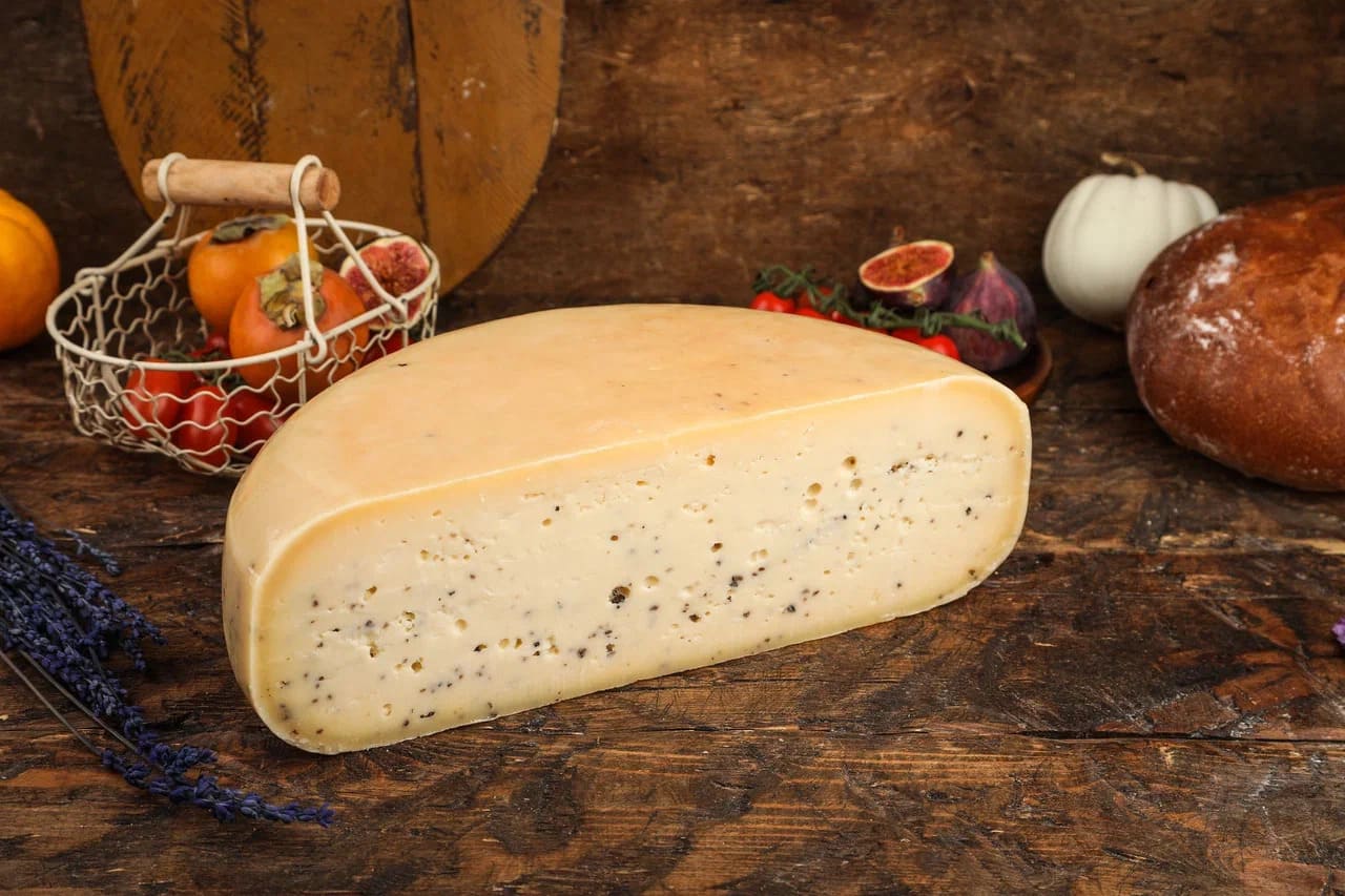 ТАРТЮФО из козьего молока с трюфелем